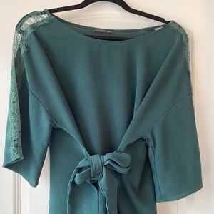 EUC XL West Kei Tie-Front Blouse